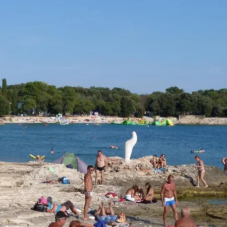 Katja Mit Balkon By Interhome 반졸레